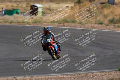 media/Apr-19-2025-AHRMA (Sat) [[3d98ca3309]]/Race/Group 8/Turn 4 part 2/